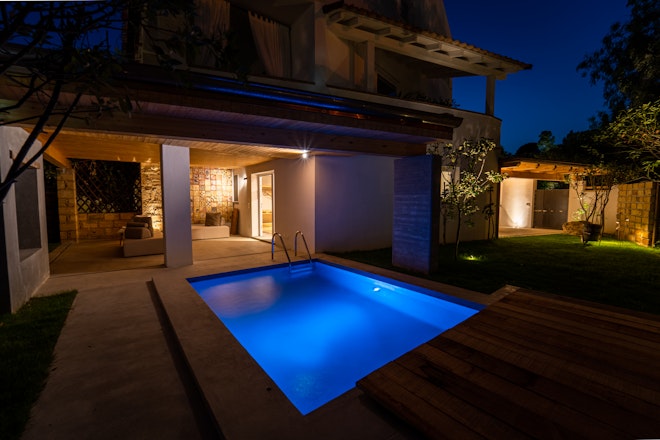 Master Suite with private pool