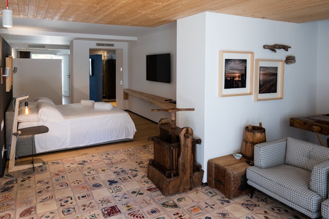 Master Suite with private pool