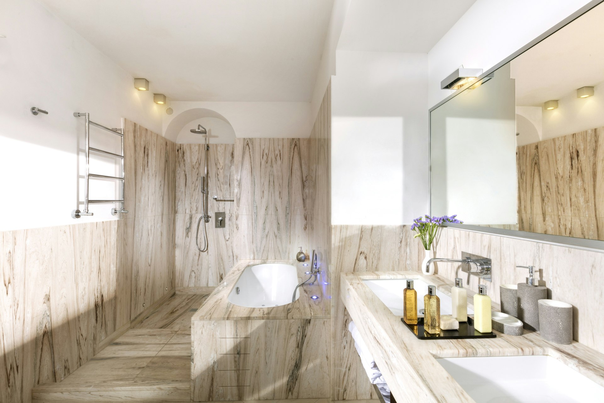 Suite Tragara - Bathroom