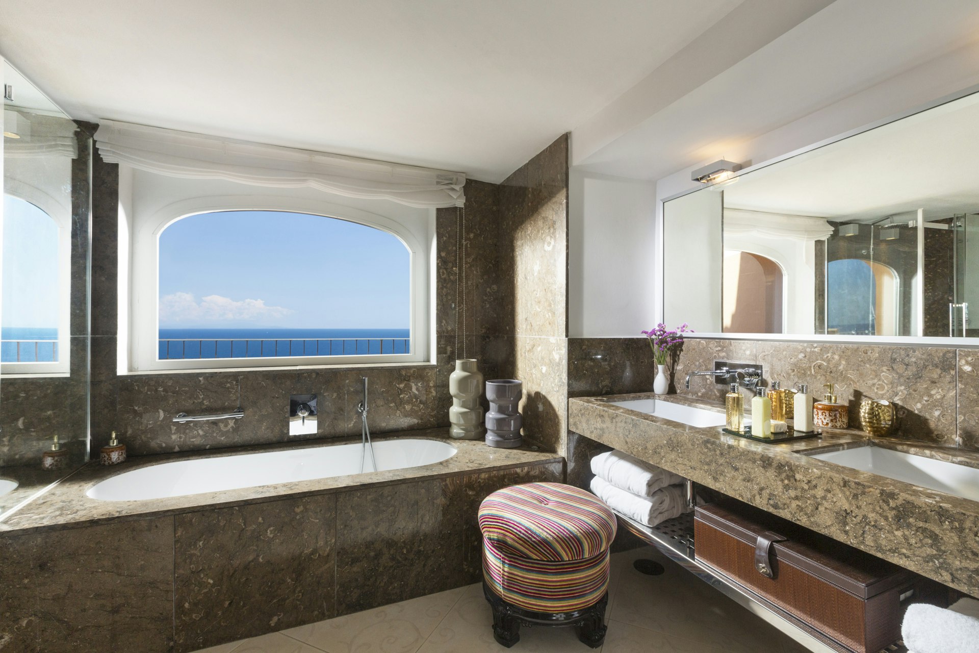 Suite Monacone - Bathroom