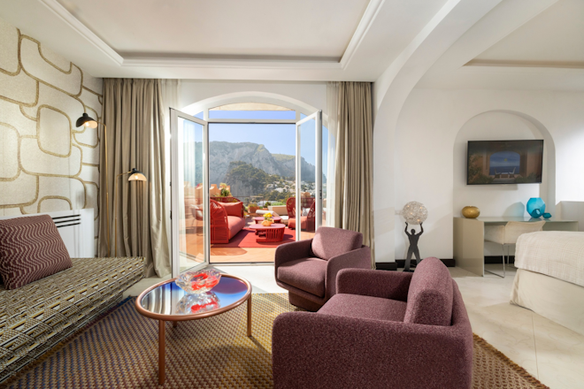 Junior Suite - Living Area