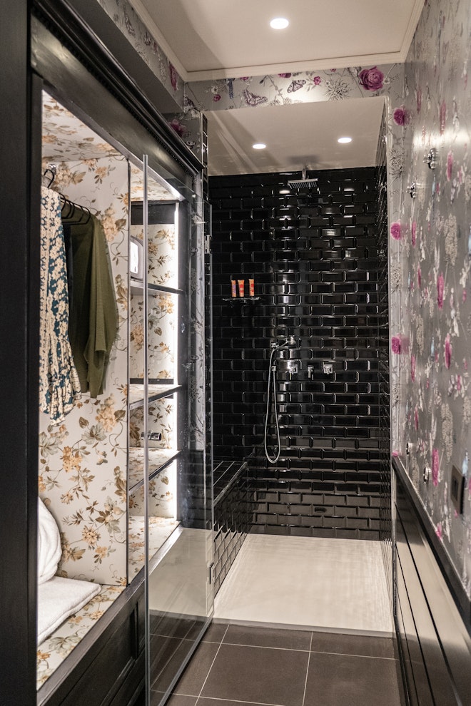 Master Suite Bathroom