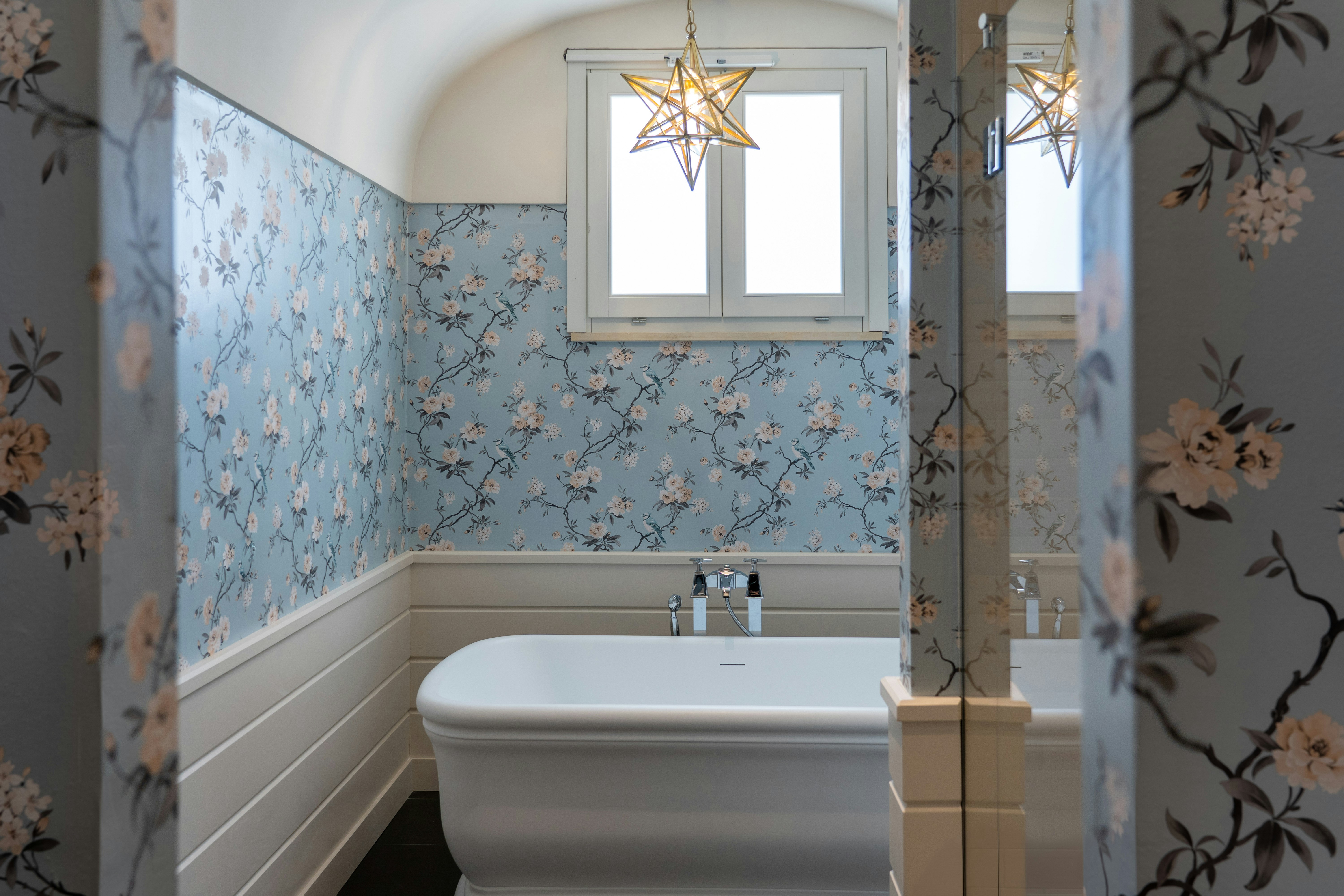 Junior Suite Bathroom