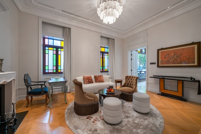 Wen Qin Ge Suite - Living Area