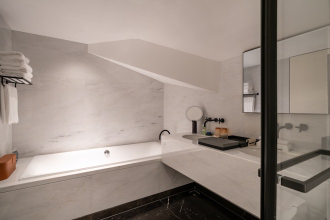 Yan Ni Nan Suite - Bathroom