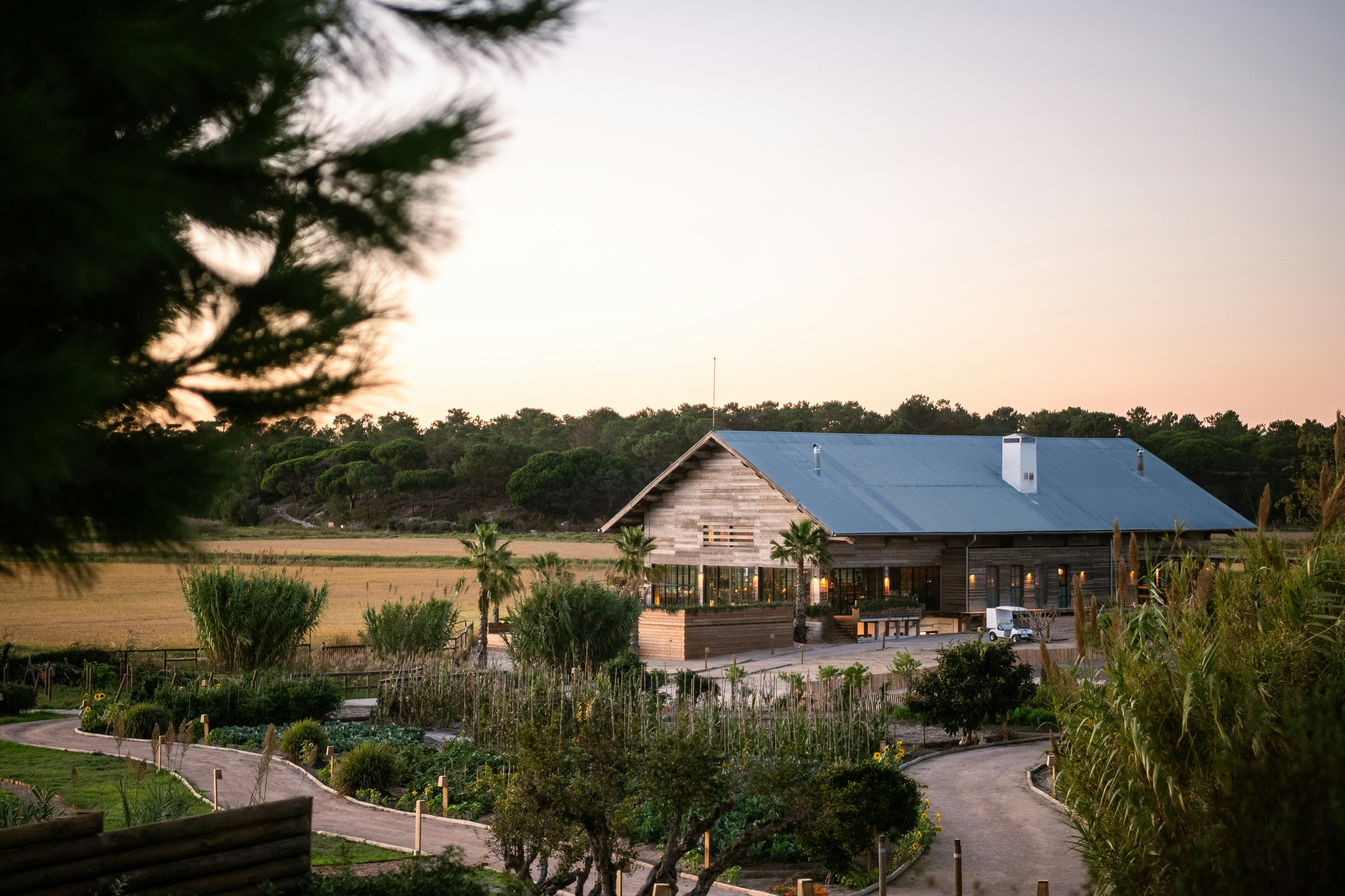 Inari Restaurant - Exterior