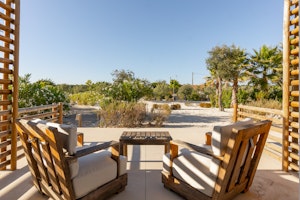 Deluxe Room - Patio