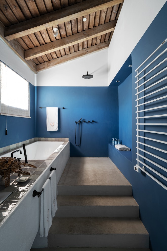 Eira Room - Bathroom