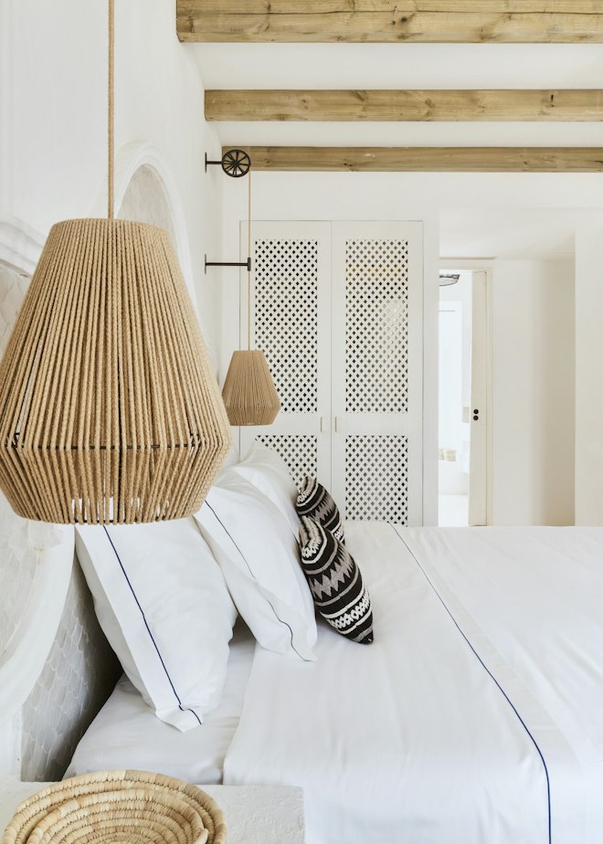 Deluxe Room - Bedroom