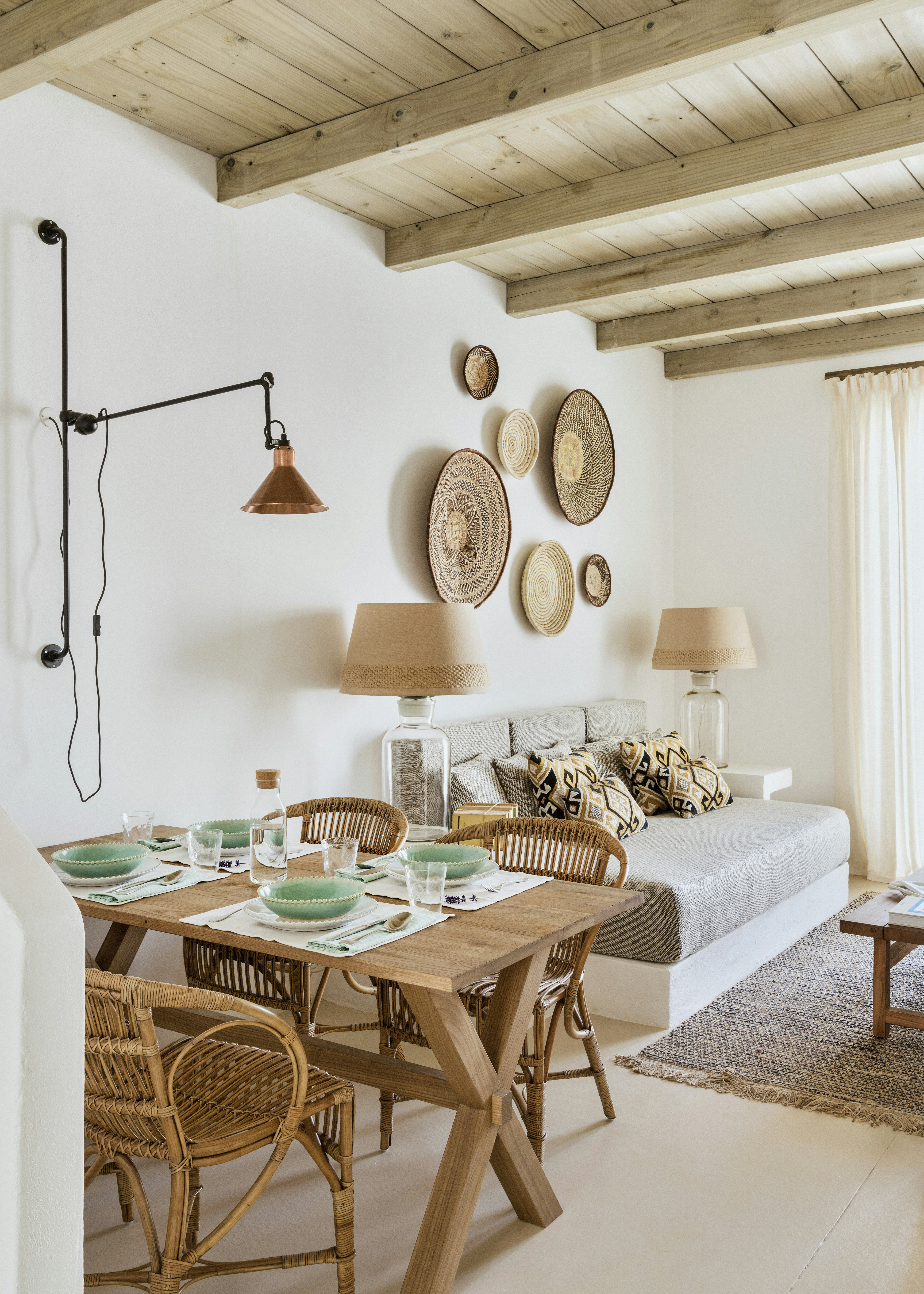 Townhouse 1 Bedroom - Dining Area