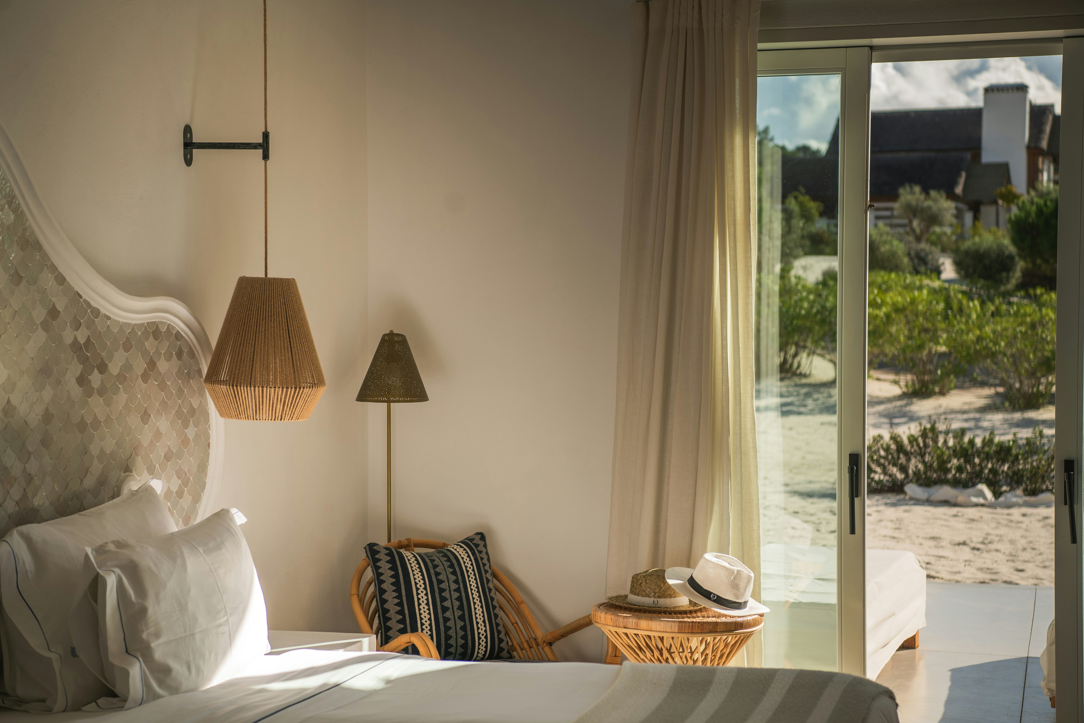 Deluxe Room - Bedroom