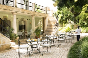 Breakfast Terrace