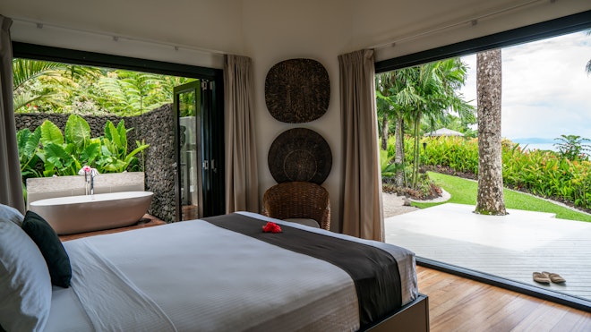 Master Bedroom, Deck and Outdoor Bathroom