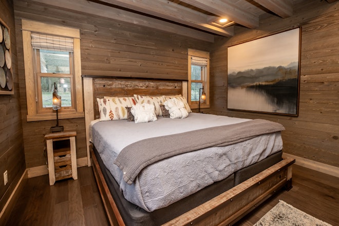 Bent River - Bedroom