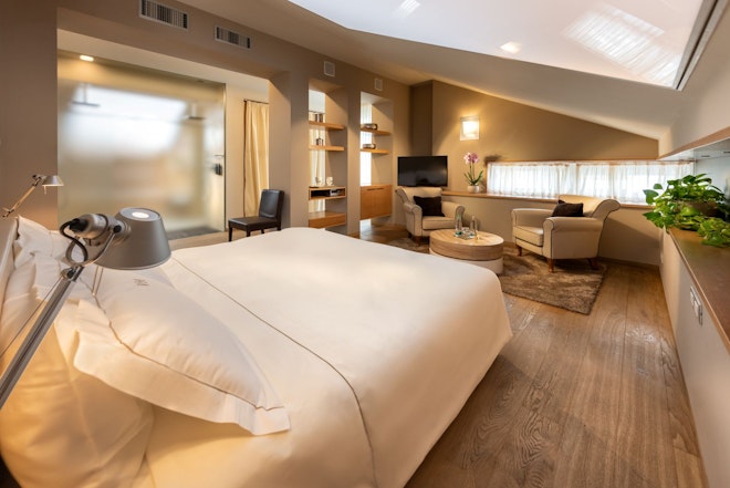 Attic Suite - Bedroom