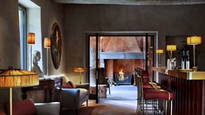 The Palm Court Bar - Reschio Hotel
