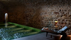 The Bathhouse SPA Roman Bath - Reschio Hotel