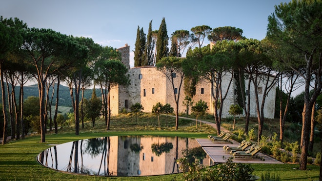 The Swimming Pool - Reschio Hotel