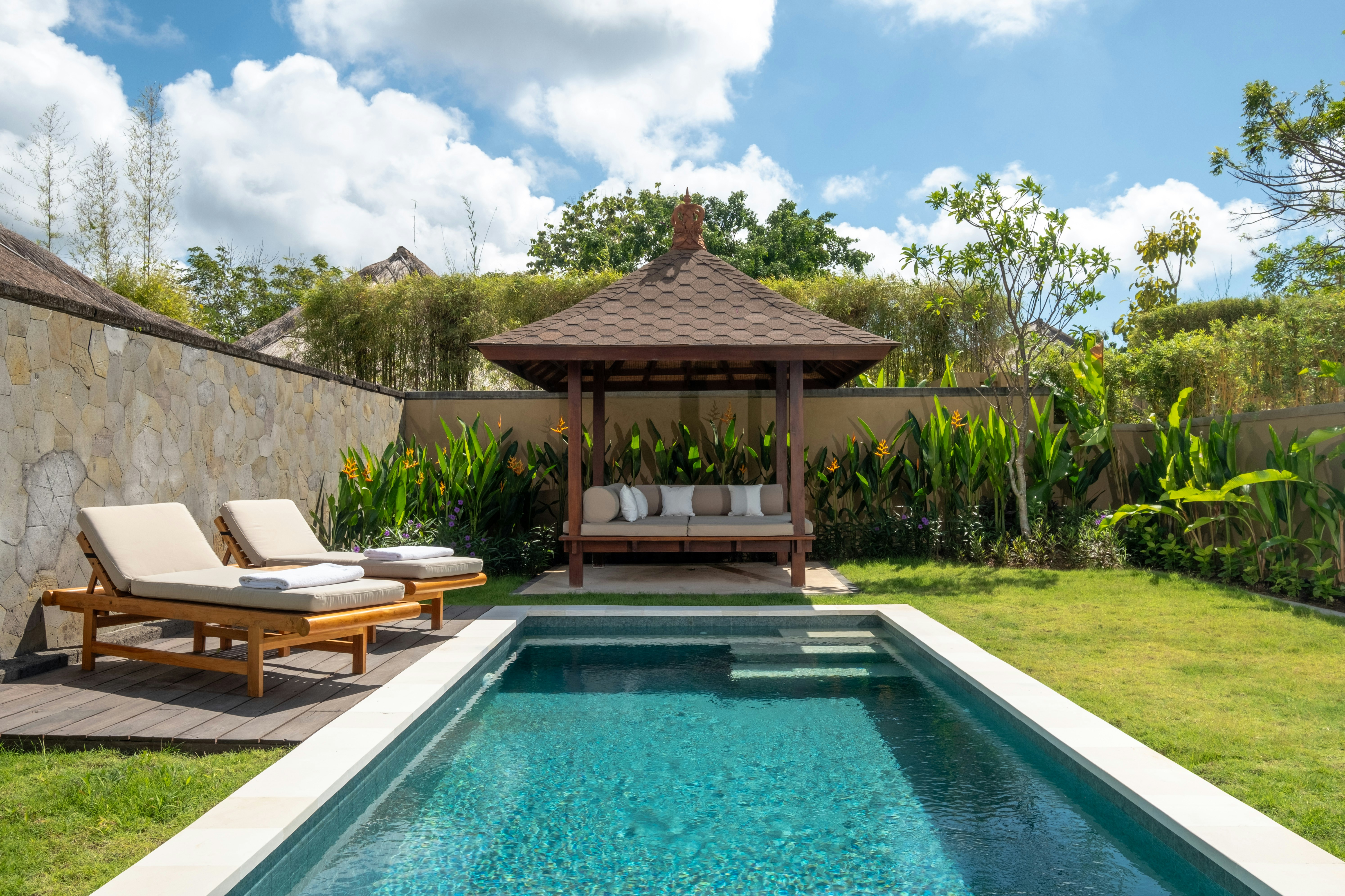 Private Pool Suite - Garden & Pool