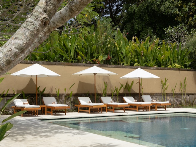 Classic Suite Shared Pool