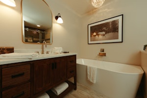 Suite Soaking Tub