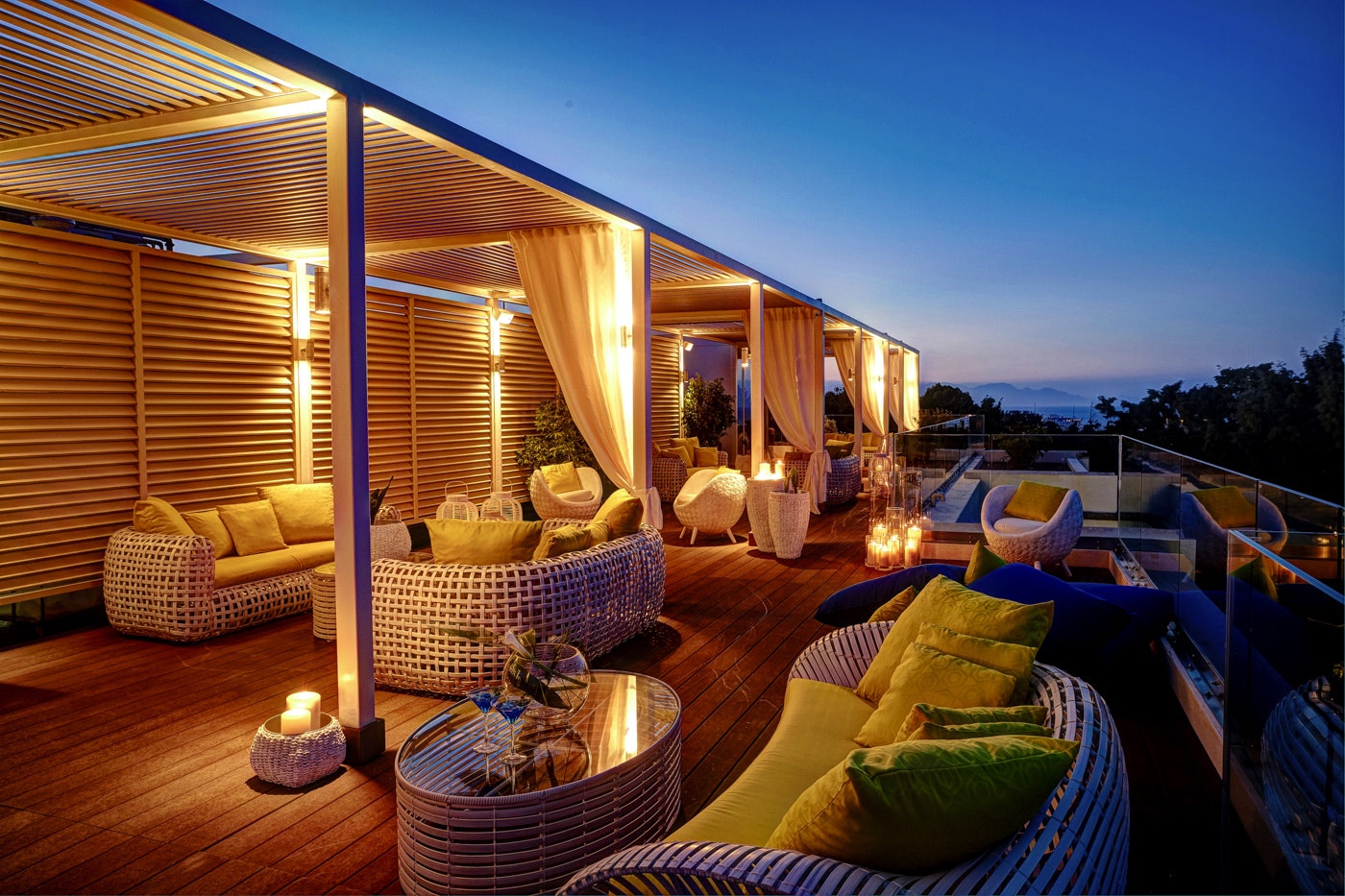 Galaxy Roof Lounge Bar