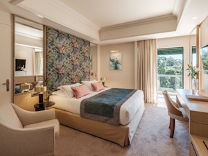 Superior Room - Bedroom