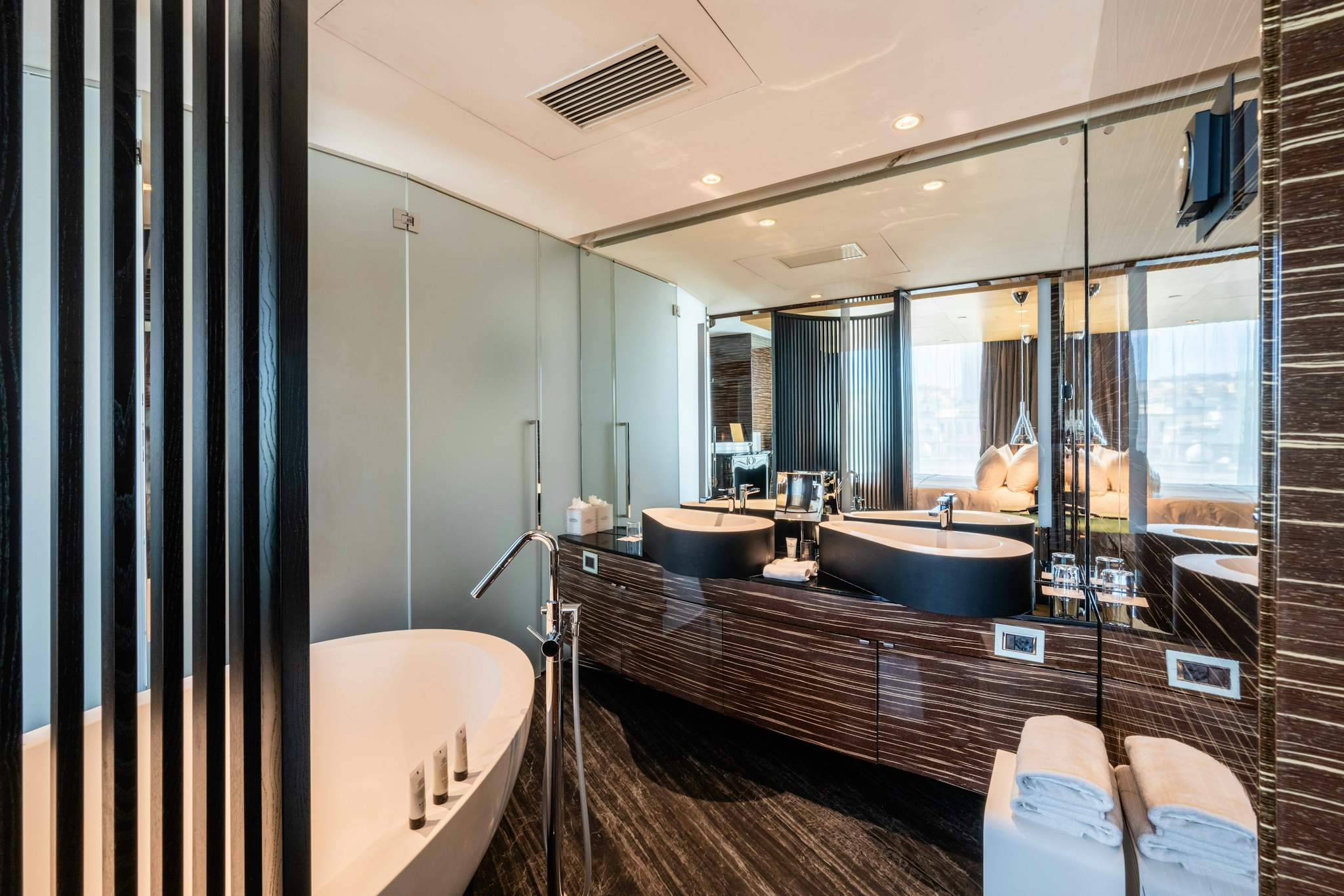 Romeo Hotel