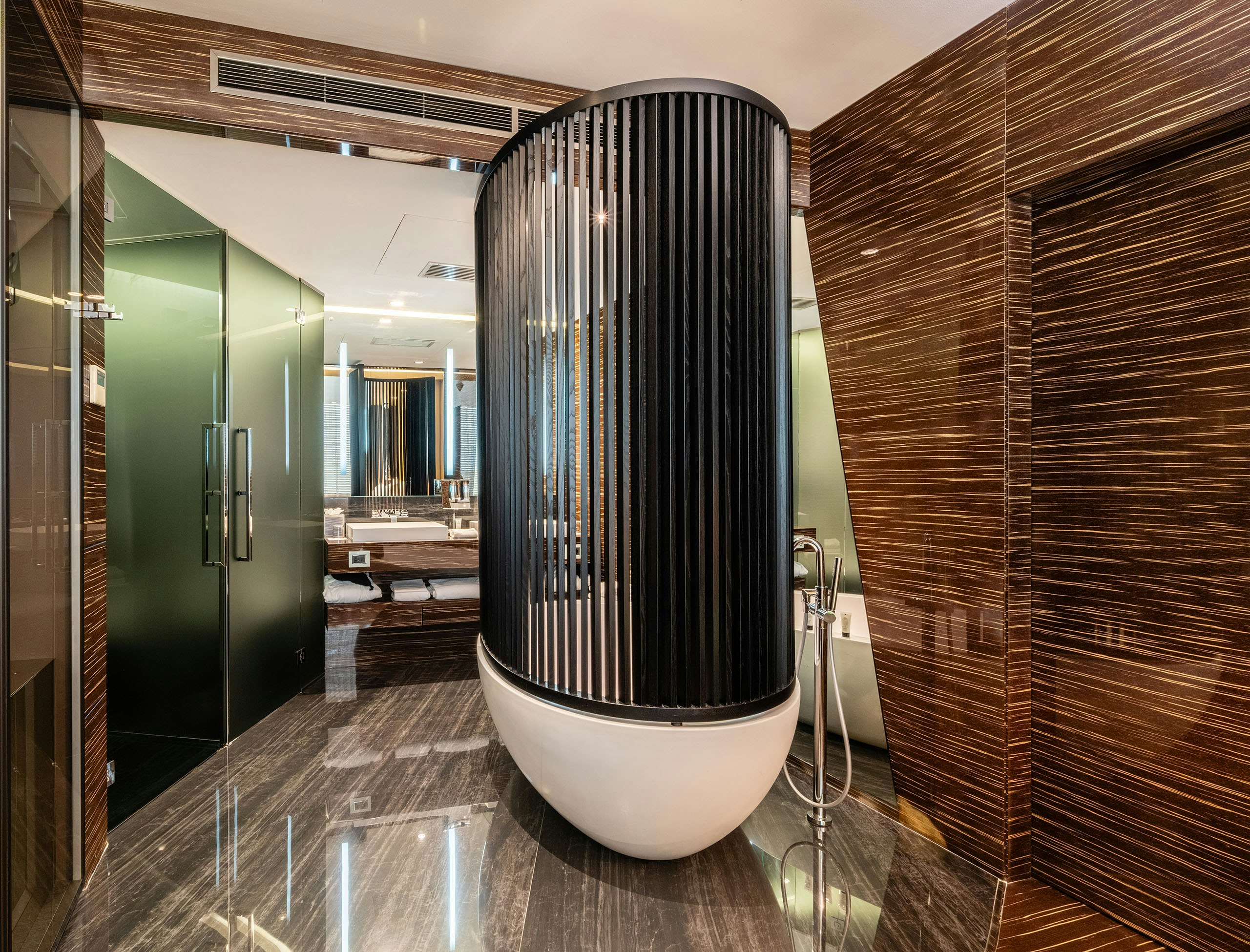 Deluxe Suite Harbour View