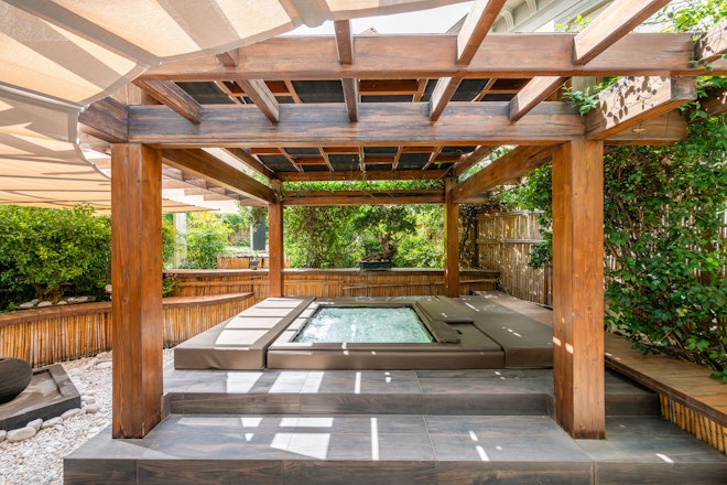 Zen Garden Suite