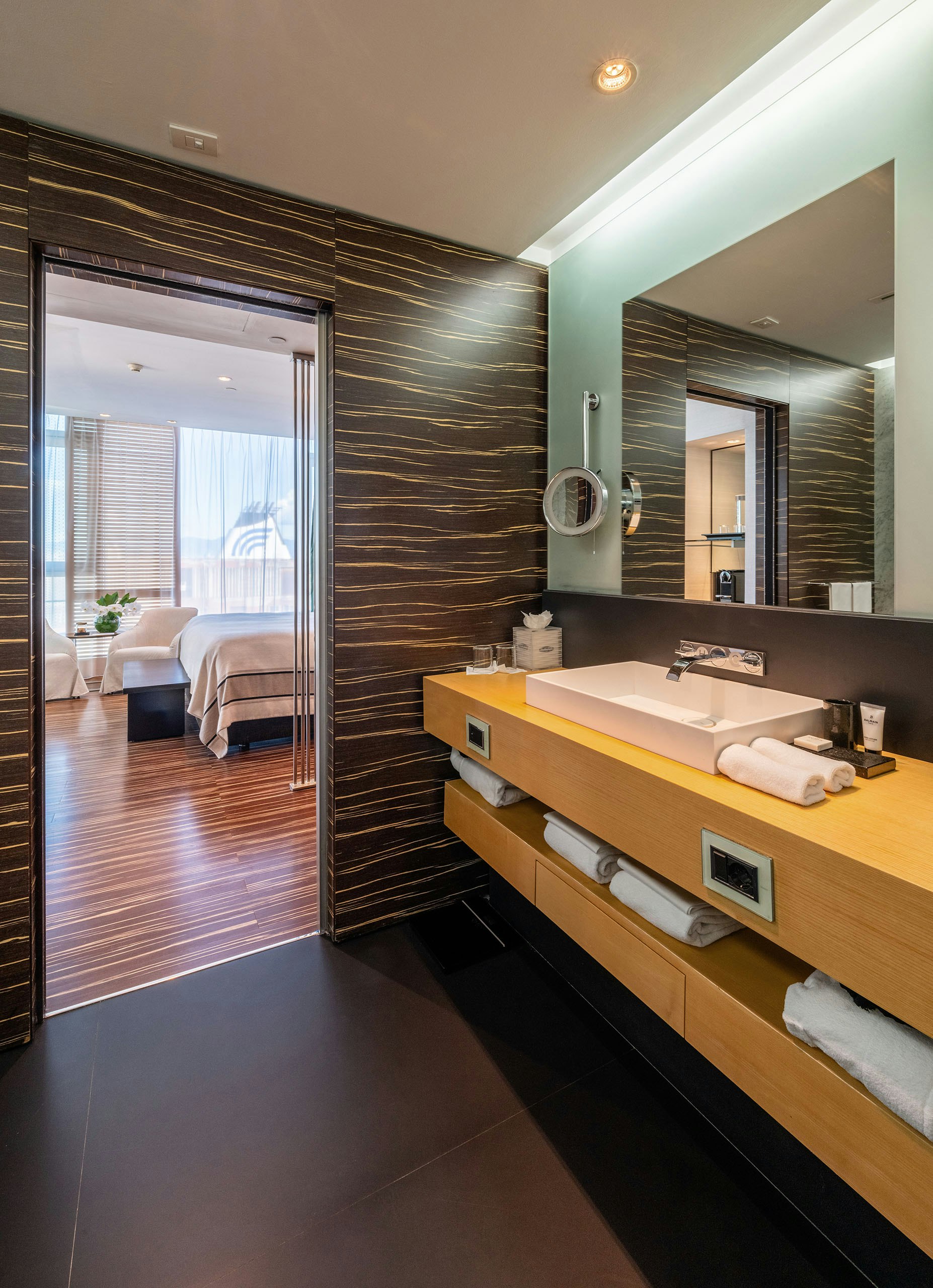 Harbour View Junior Suite