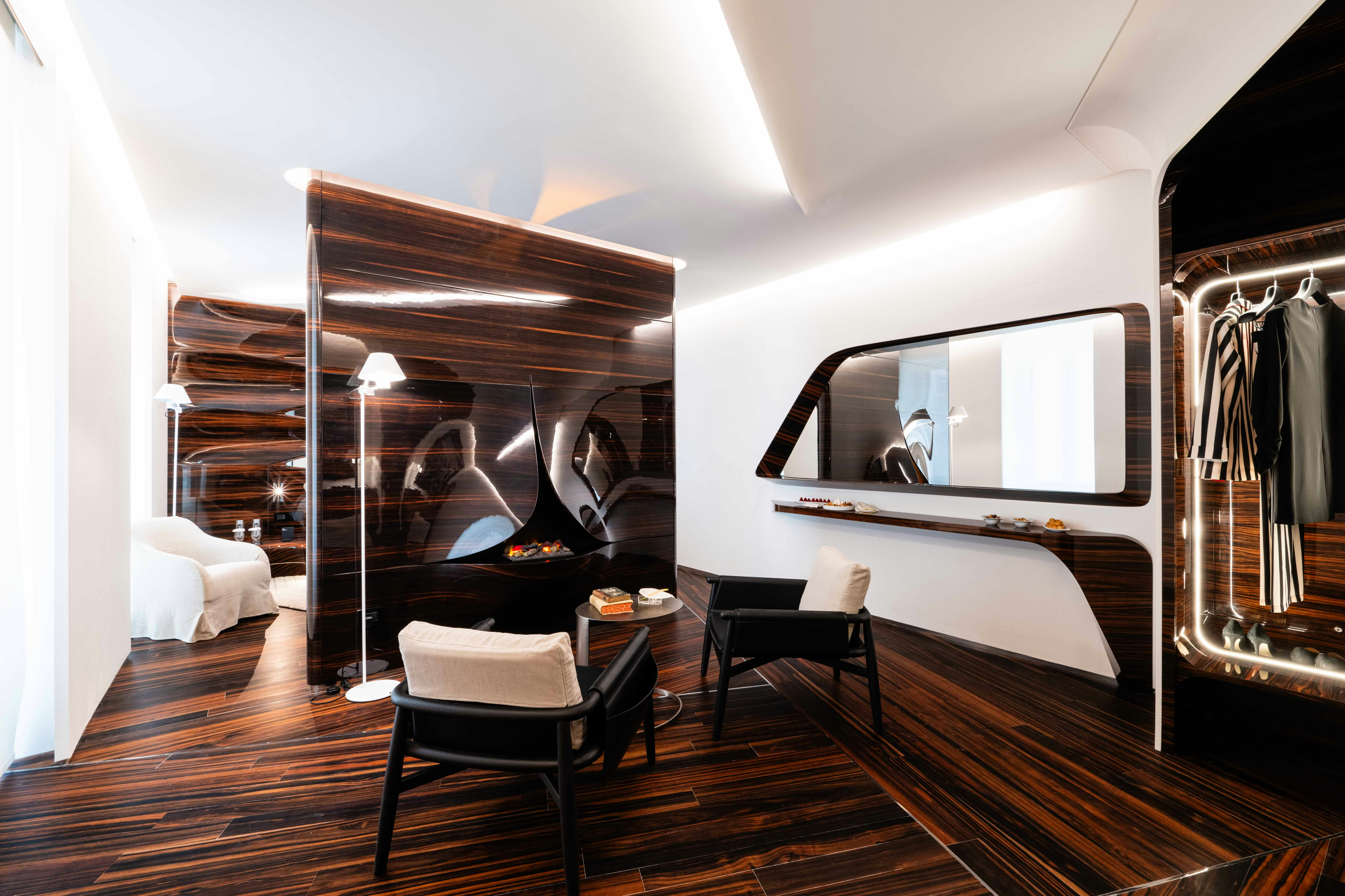 Premier Wellness Suite - Living Area