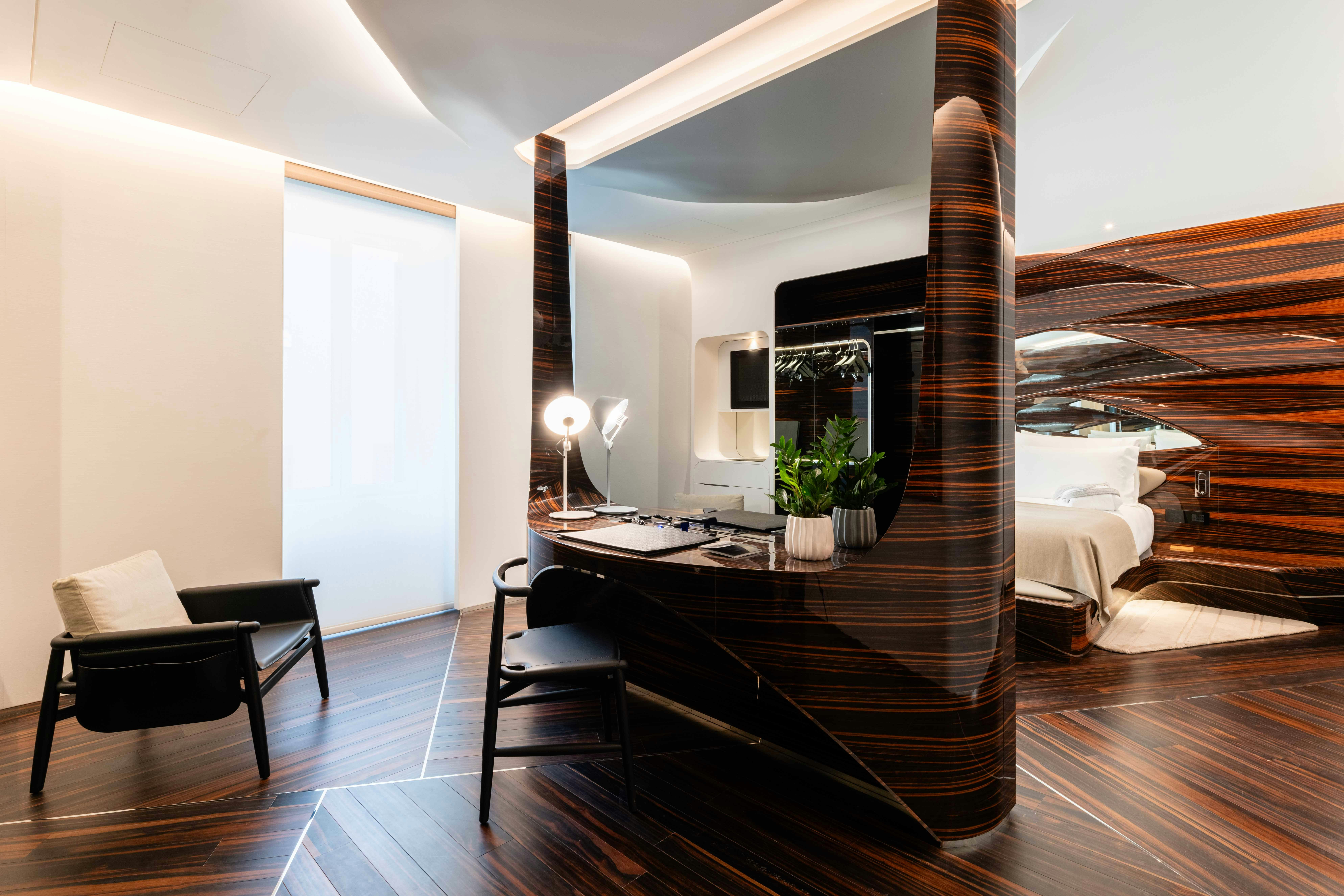 Grand Suite With Roof Garden - Bedroom