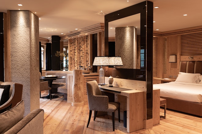 Signature Dolomites Suite - Living Area