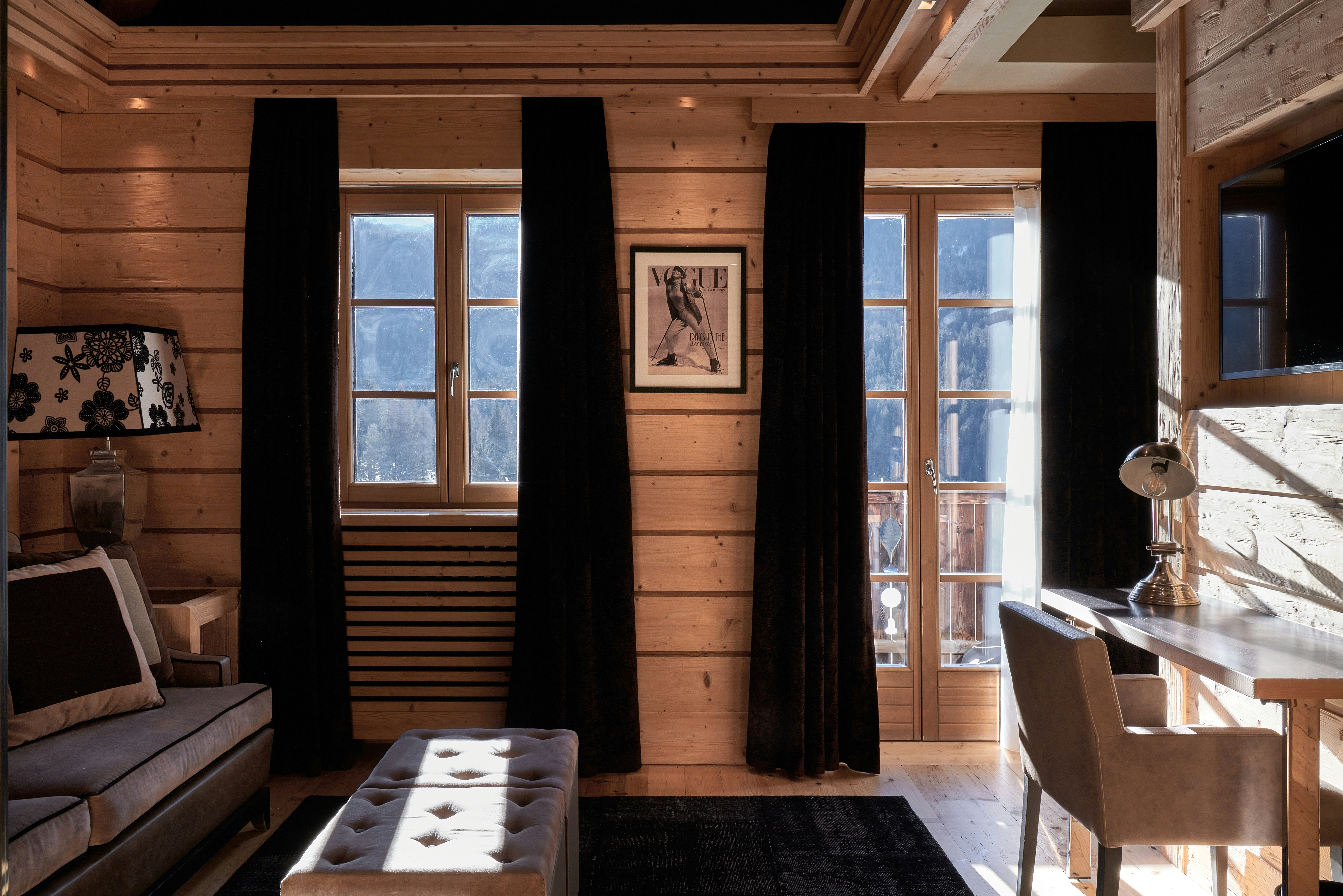 Romantic Dolomites Suite with Loft - Living Area