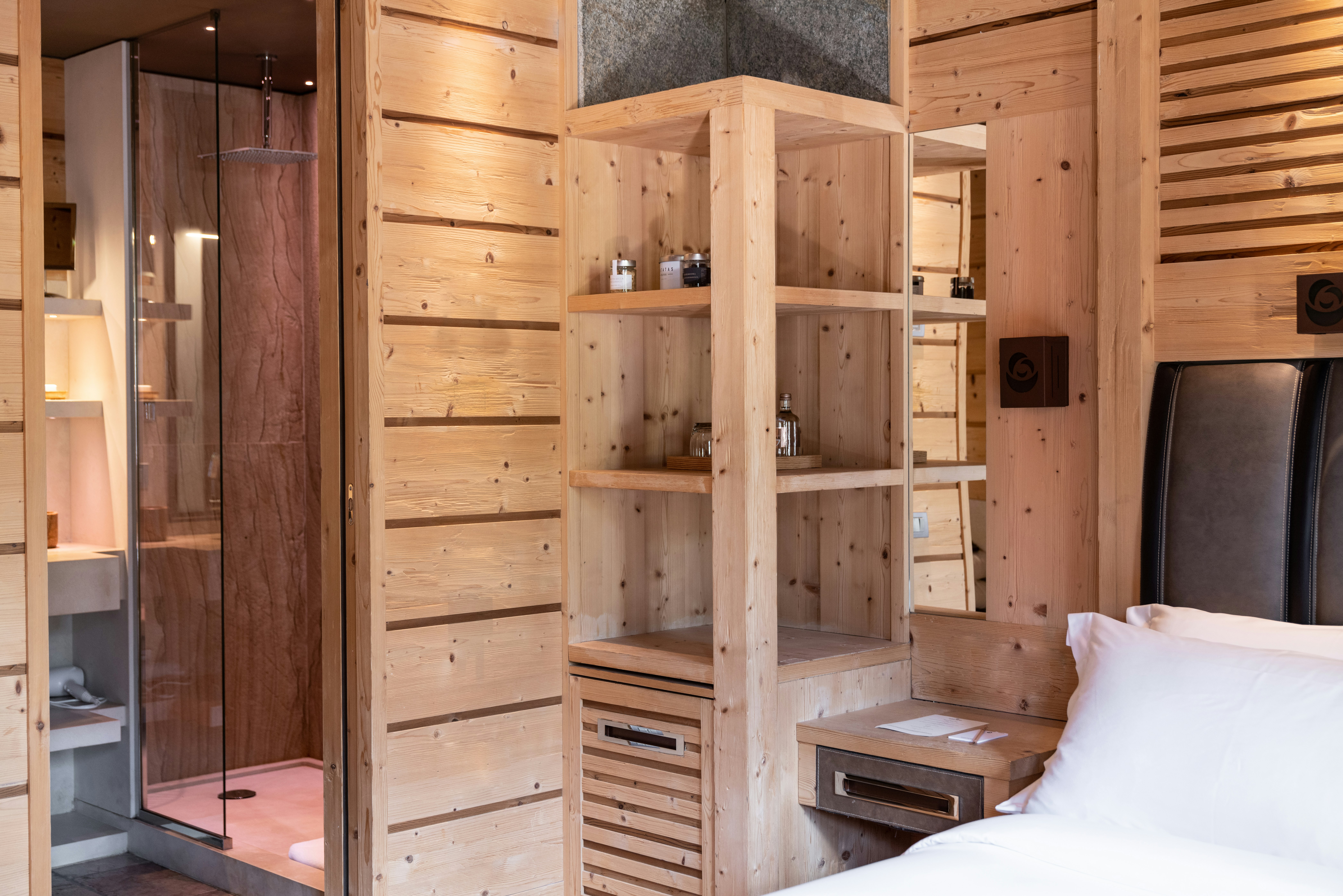 Loft Deluxe Room - Bedroom