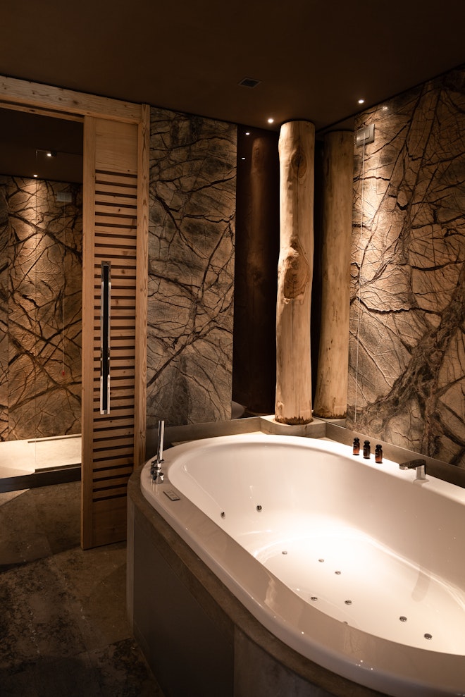 Dolomites Suite - Bathroom
