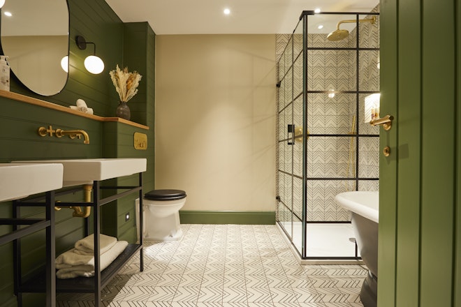 Pavilion Garden Suite - Bathroom