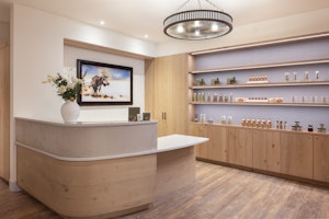 Spa Front Desk