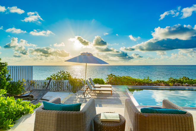 Four Bedroom Beachfront Villa Pool