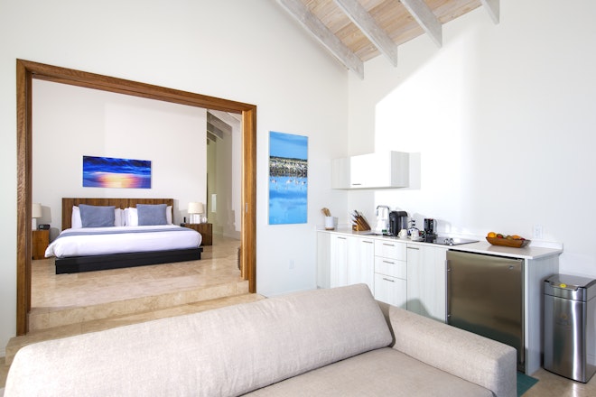 One Bedroom Beachfront Villa - Kitchenette