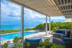 Two Bedroom Beachfront Villa Premier - Pool