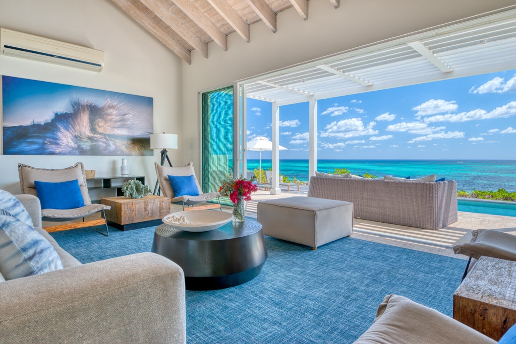 Four Bedroom Beachfront Villa - Living Area