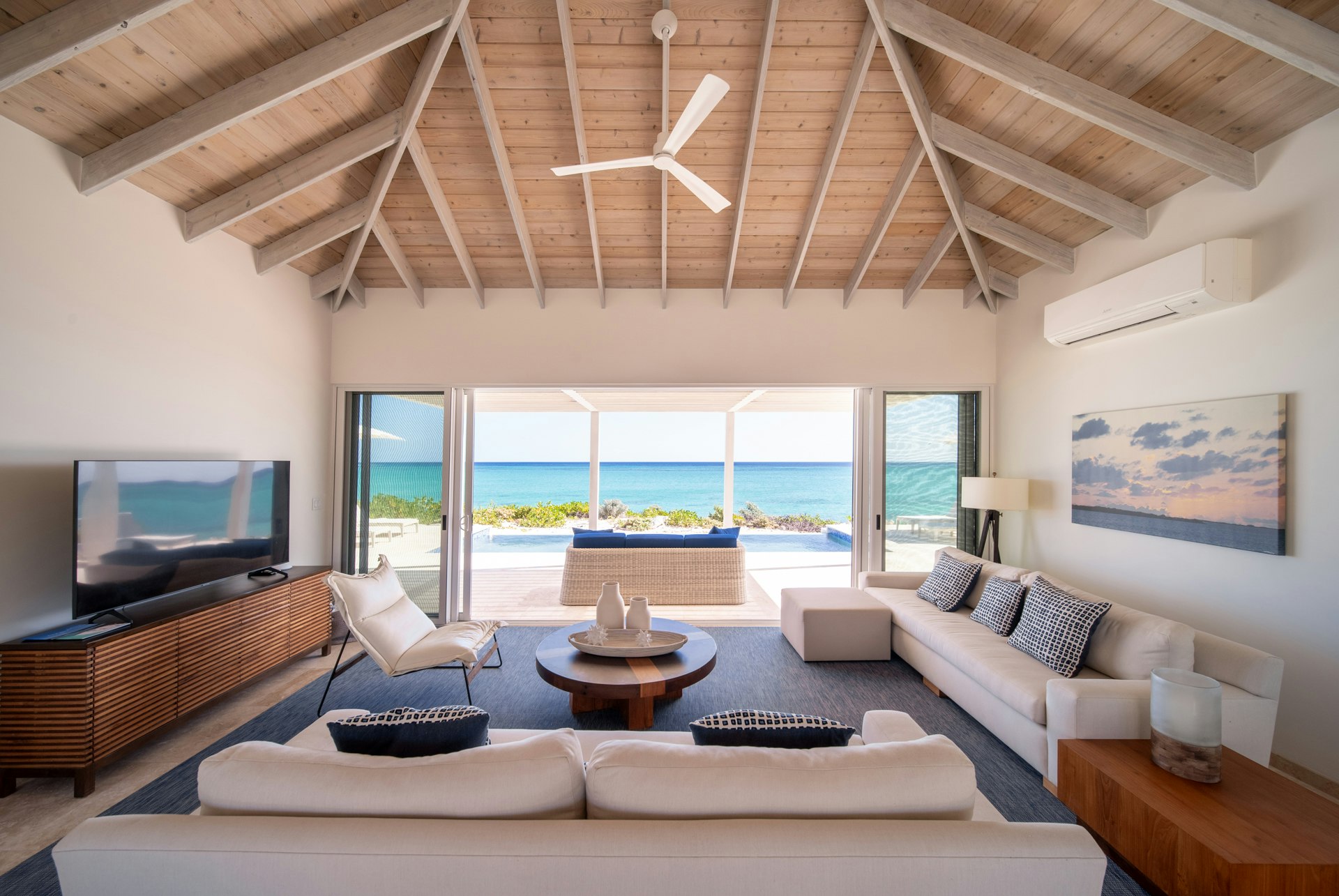 Oceanfront Coral Villa - Living Area