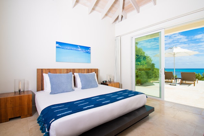 Two Bedroom Beachfront Villa Deluxe - Bedroom