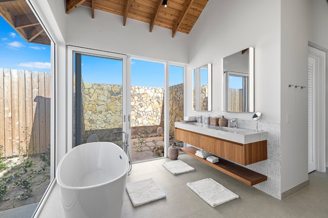 Two Bedroom Caicos Bank Estate Bathroom