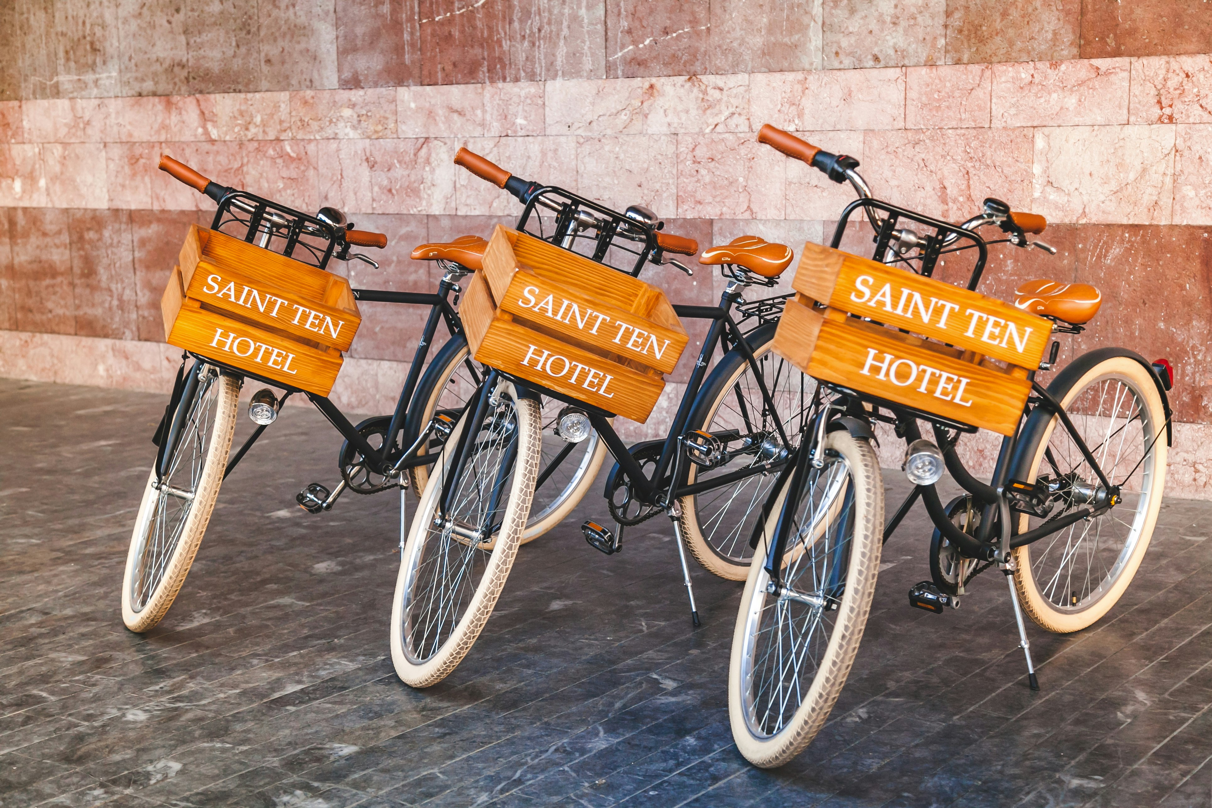 Hotel Bicycles