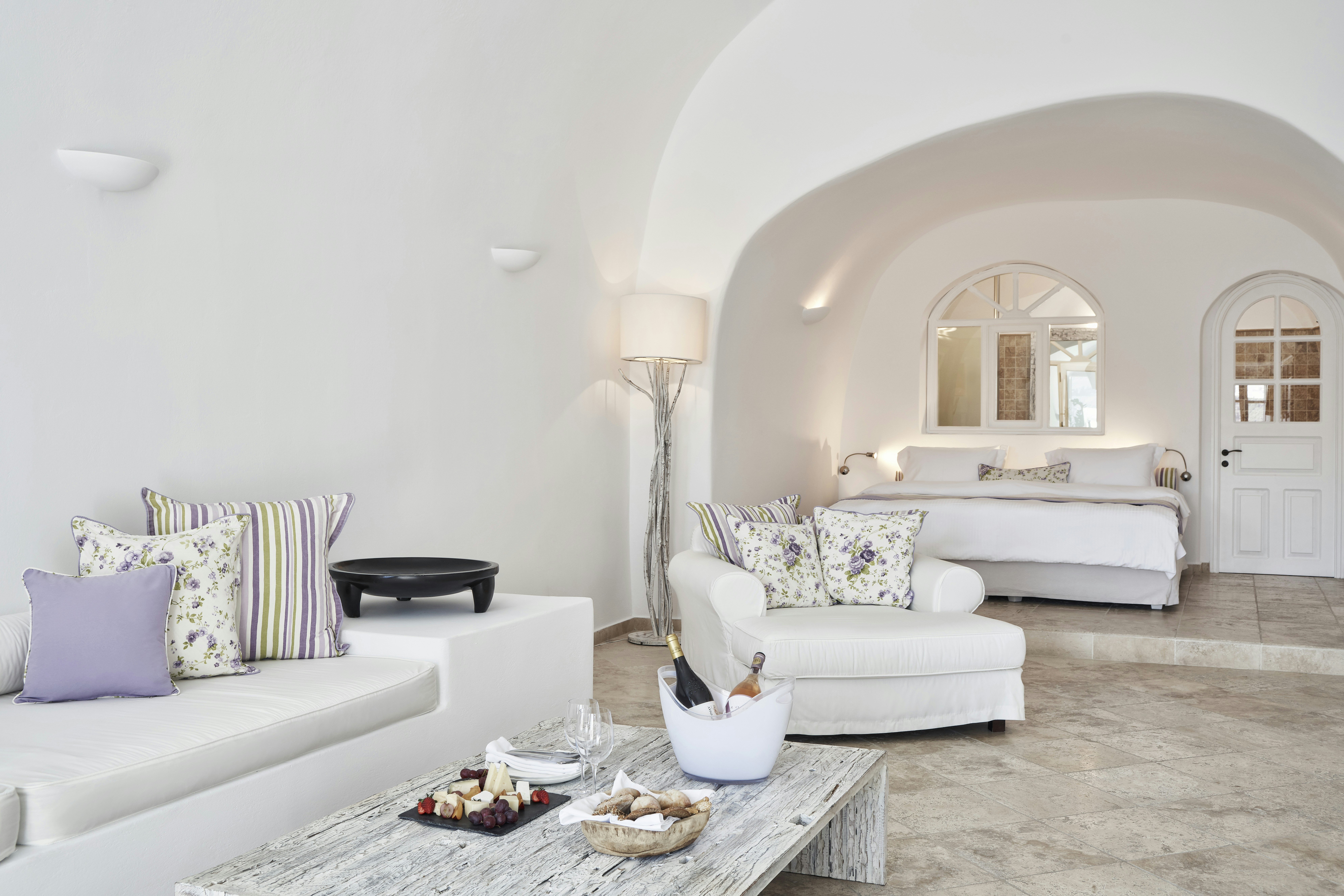 Double Room  - Bedroom & Living Area