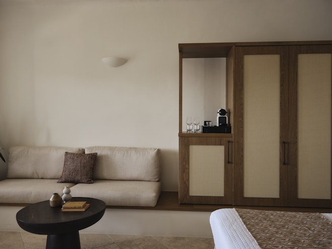 Honeymoon Suite - Bedroom