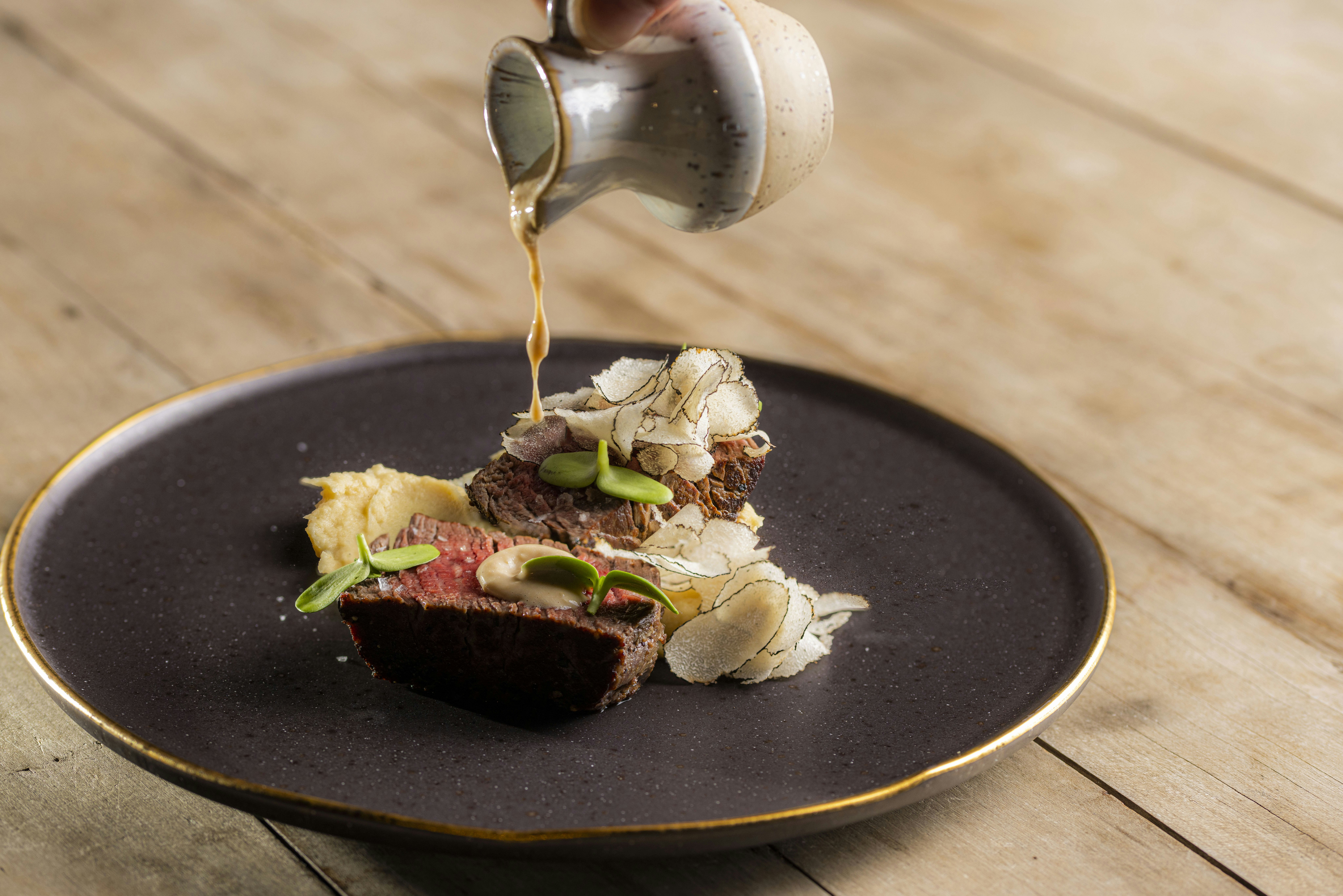 Luciano Restaurant - Dining